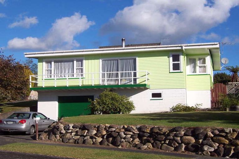 Photo of property in 17 Puketapu Crescent, Taumarunui, 3920
