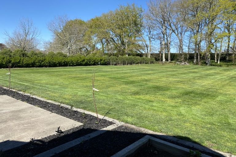 Photo of property in 3 Royal Oaks Lane, Newstead, Hamilton, 3286