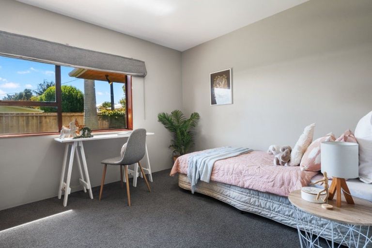 Photo of property in 2b Hunter Way, Otumoetai, Tauranga, 3110