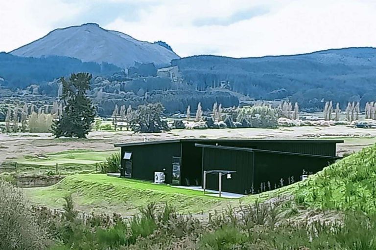 Photo of property in 22 Kittyhawk Drive, Kinloch, Taupo, 3377