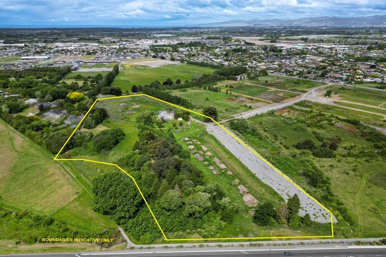 Photo of property in 104h Johns Road, Belfast, Christchurch, 8051