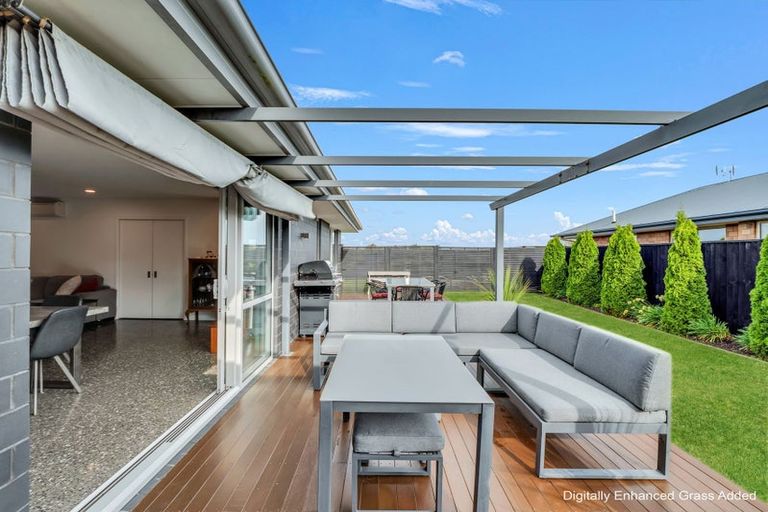 Photo of property in 56 Huntingdon Drive, Rangiora, 7400