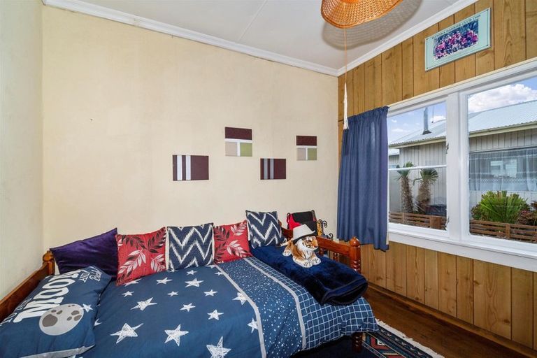 Photo of property in 288 South Road, Hawera, 4610