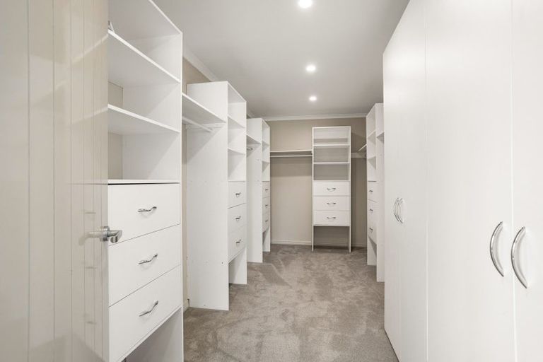 Photo of property in 12 Pelican Place, Whitianga, 3510