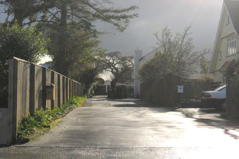 Photo of property in 37b Holly Road, St Albans, Christchurch, 8014