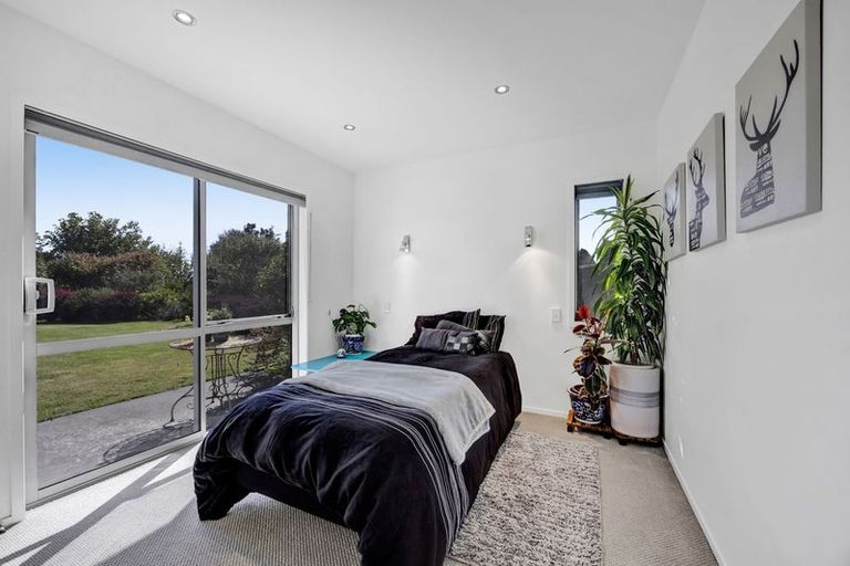 Photo of property in 475 Manawapou Road, Hawera, 4672