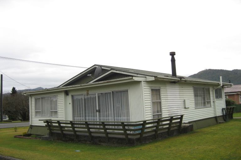 Photo of property in 728 Seven Mile Road, Runanga, 7803