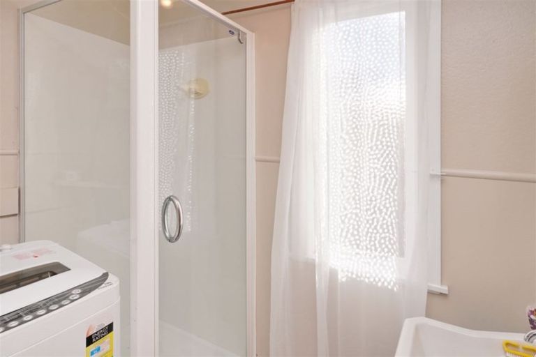 Photo of property in 12 Moody Street, Gore Bay, Cheviot, 7383