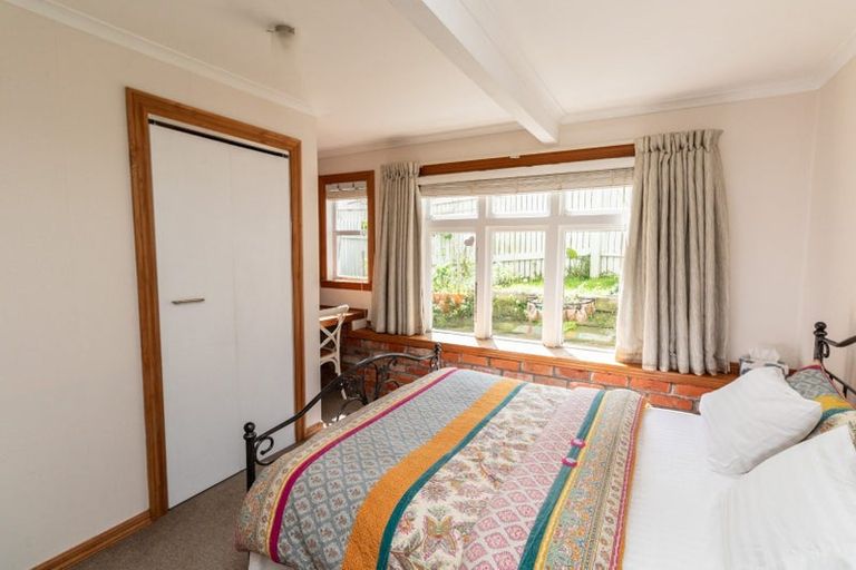 Photo of property in 117 Severn Street, Island Bay, Wellington, 6023