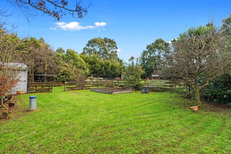 Photo of property in 2324 Oxford Road, Starvation Hill, Oxford, 7495