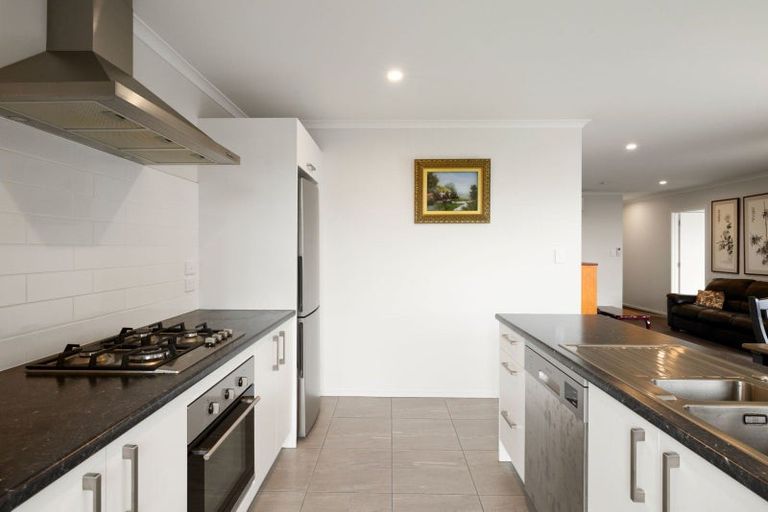 Photo of property in 49 Pragma Rise, Rototuna North, Hamilton, 3210