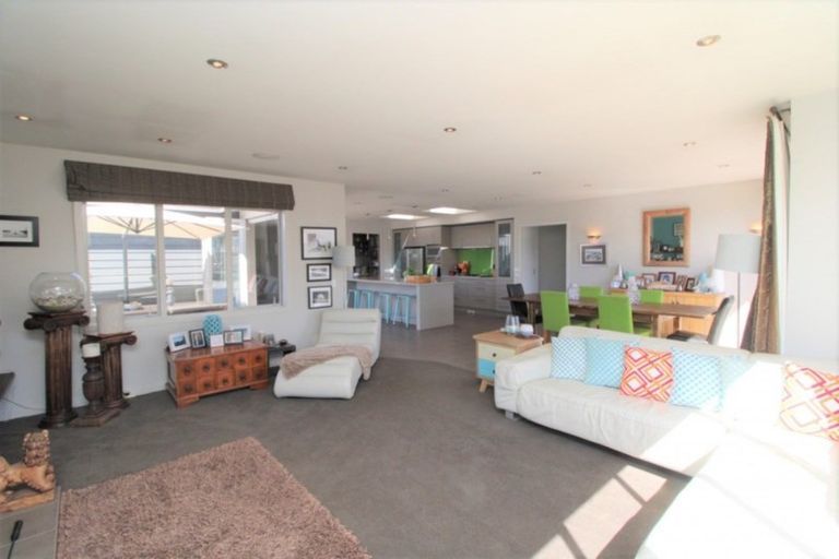 Photo of property in 128 Harbour Drive, Matarangi, Whitianga, 3592