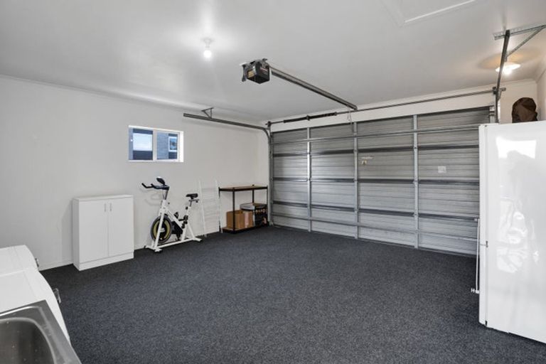 Photo of property in 10 Estate Grove, Inglewood, 4330