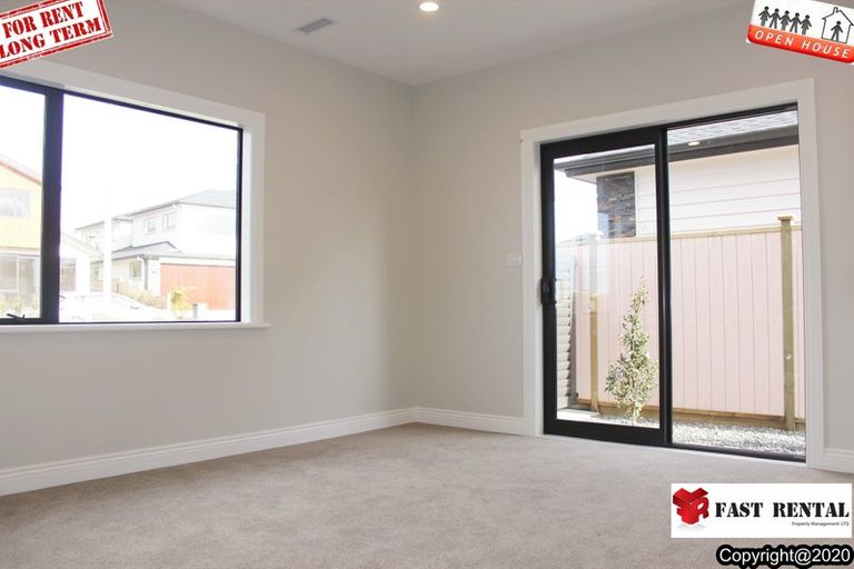 Photo of property in 25 Headland Drive, Long Bay, Auckland, 0630