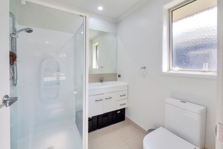 Photo of property in 40 Castellina Drive, Karaka, Papakura, 2113