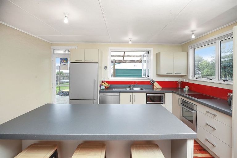 Photo of property in 78 Thames Road, Paeroa, 3600