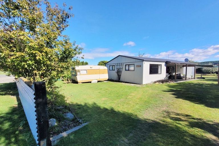 Photo of property in 13 Scotswood Street, Waikaia, 9778