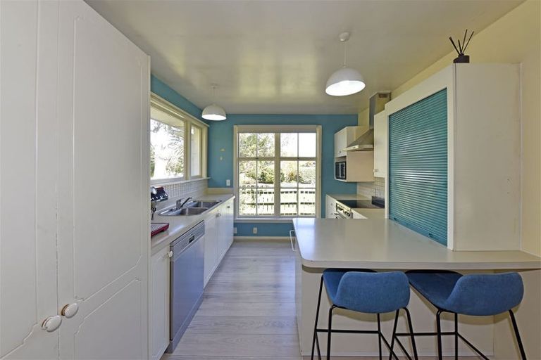 Photo of property in 10 Guinness Crescent, Ilam, Christchurch, 8041