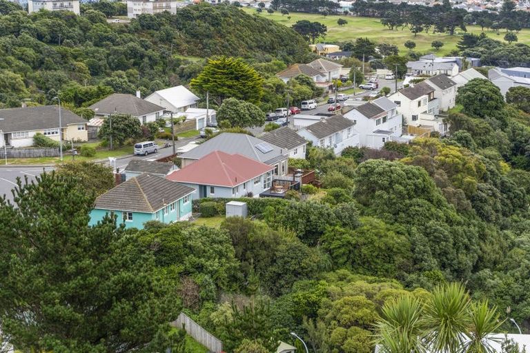 Photo of property in 2 Leveson Street, Strathmore Park, Wellington, 6022