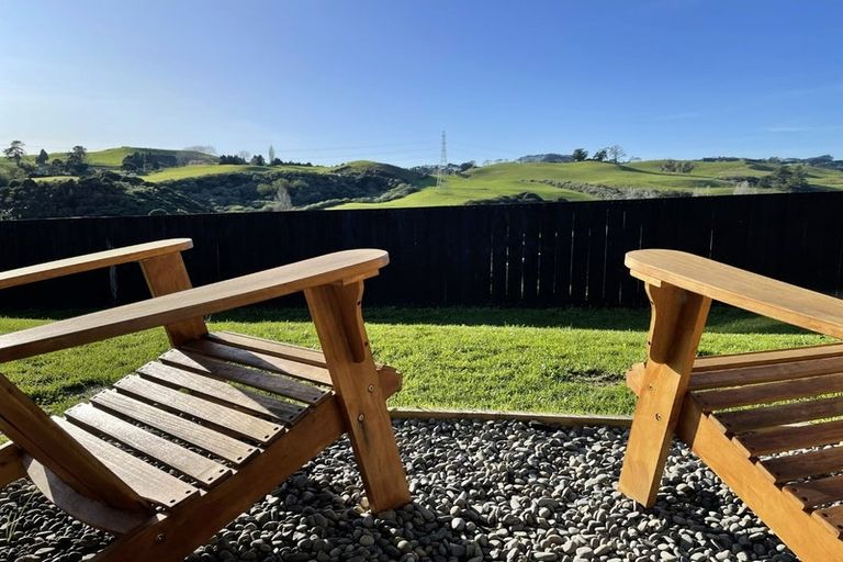 Photo of property in 72 Adler Drive, Ohauiti, Tauranga, 3112