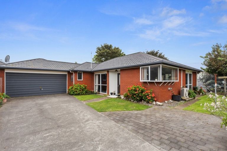 Photo of property in 2/21 Amyes Road, Hornby, Christchurch, 8042