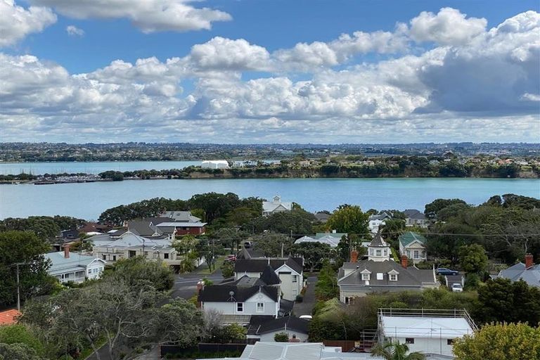 Photo of property in 58/45 Stanley Road, Stanley Point, Auckland, 0624