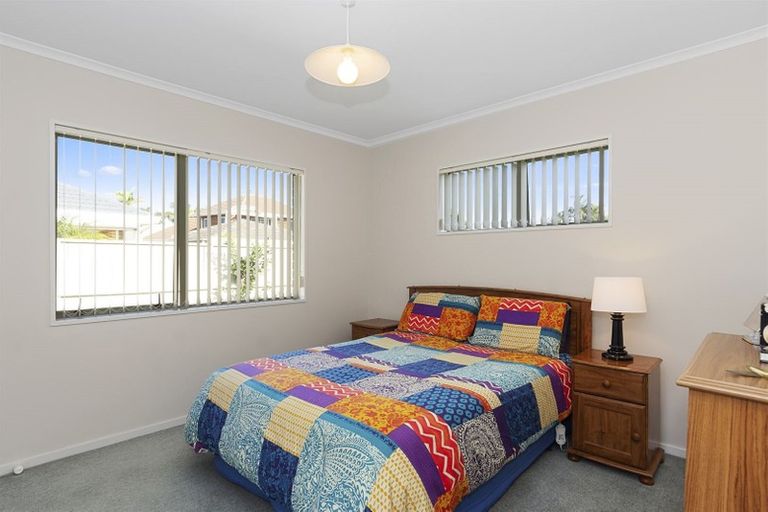 Photo of property in 6 Banksia Dell, Mount Maunganui, 3116