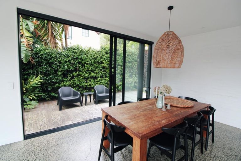 Photo of property in 19b Hart Road, Hauraki, Auckland, 0622