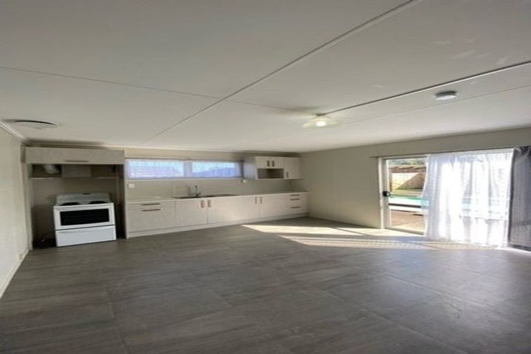 Photo of property in 9 Tatariki Street, Rosehill, Papakura, 2113