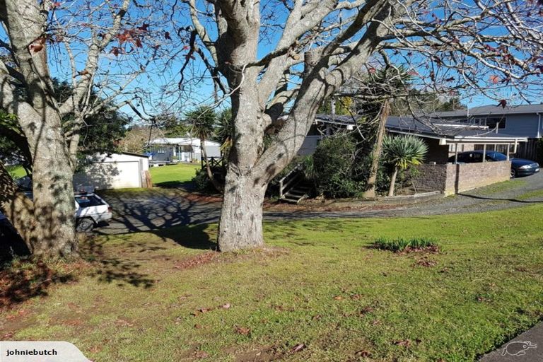 Photo of property in 351 Main Road, Huapai, Kumeu, 0810