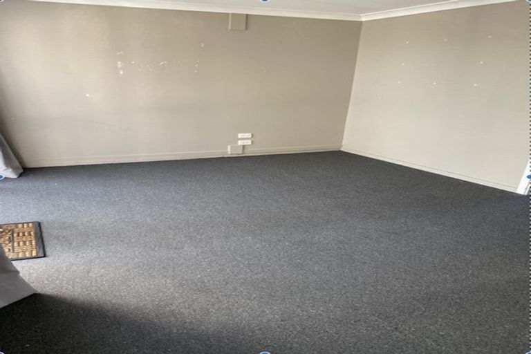 Photo of property in 10 Marendellas Drive, Bucklands Beach, Auckland, 2014