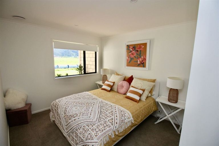 Photo of property in 5 Tango Way, Whitianga, 3510