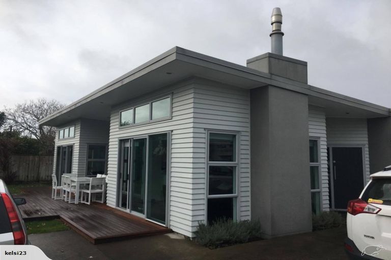 Photo of property in 33a Waimea Street, Westown, New Plymouth, 4310