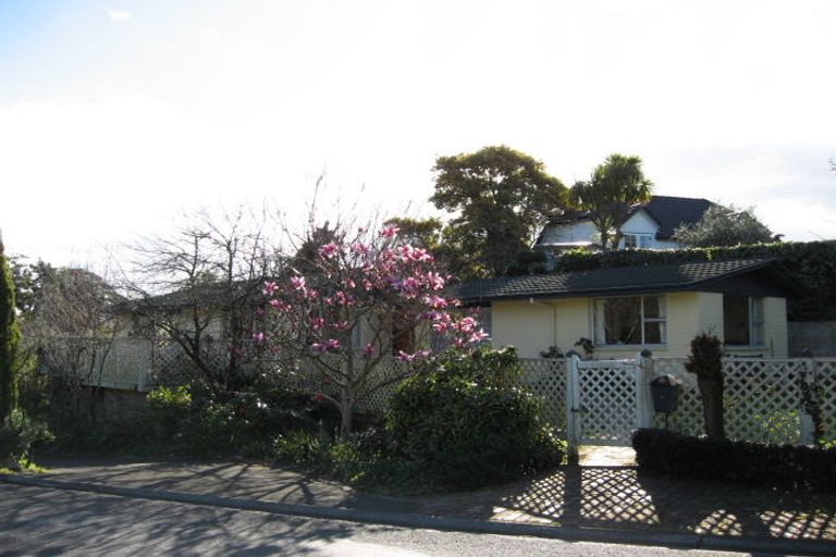 Photo of property in 4 Muritai Crescent, Havelock North, 4130