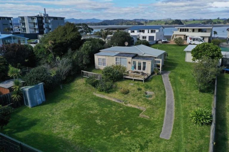 Photo of property in 348 Ocean Road, Ohope, 3121