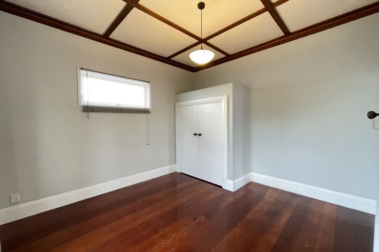 Photo of property in 20 Ngataringa Road, Devonport, Auckland, 0624