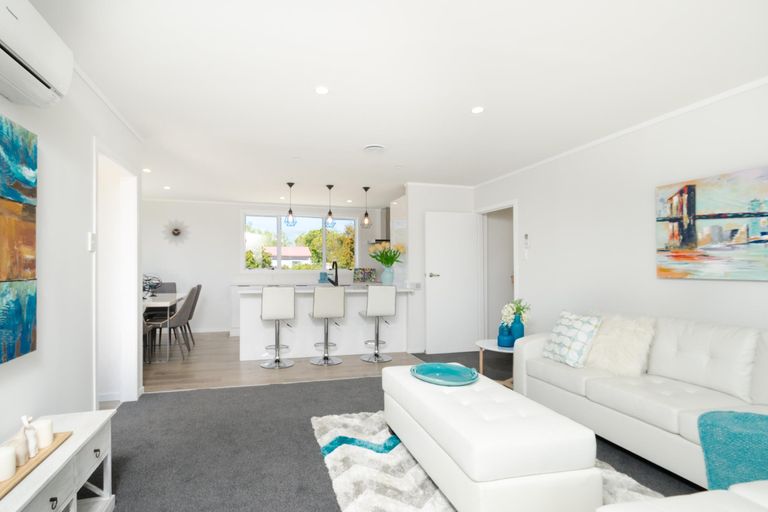 Photo of property in 16a Tapu Road, Huapai, Kumeu, 0810