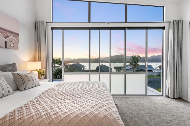 Photo of property in 16 North West Anchorage, Omaha, 0986