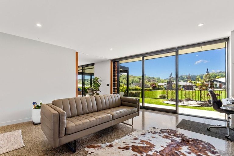 Photo of property in 1 Appletree Way, Stoke, Nelson, 7011