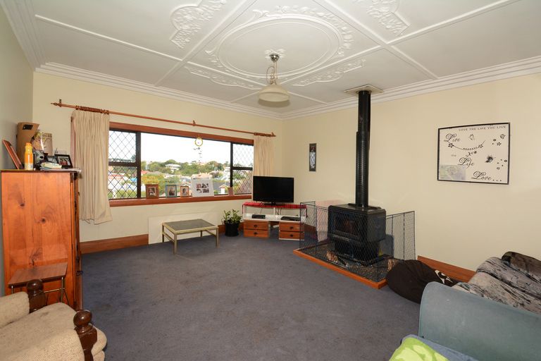 Photo of property in 34 Moana Crescent, Musselburgh, Dunedin, 9013