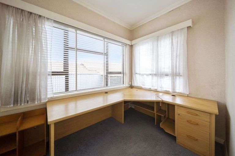 Photo of property in 13 Selwyn Street, Lower Vogeltown, New Plymouth, 4310