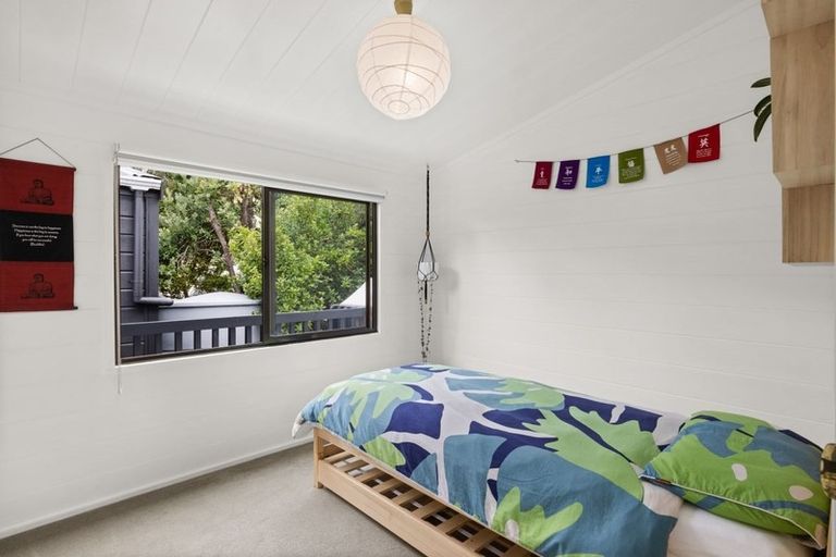 Photo of property in 88 Doves Bay Road, Kerikeri, 0294