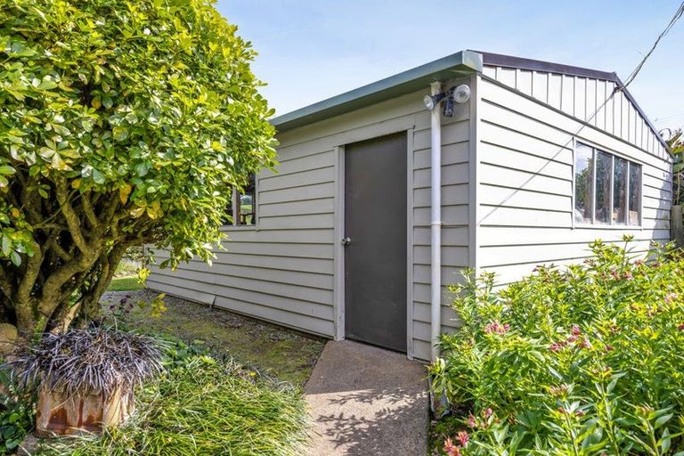 Photo of property in 41 Ball Road, Kakaramea, Patea, 4598