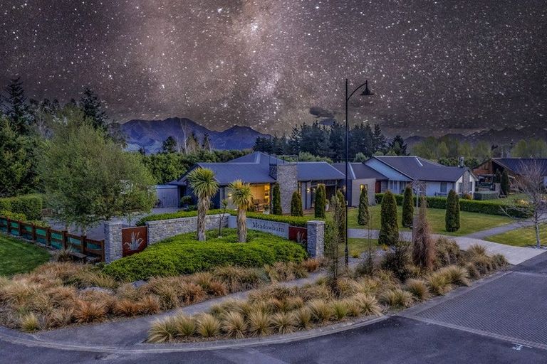 Photo of property in 1 Tennyson Close, Hanmer Springs, 7334