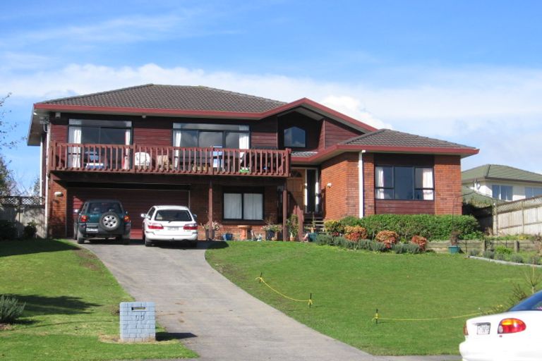 Photo of property in 99 Eugenia Rise, Totara Heights, Auckland, 2105