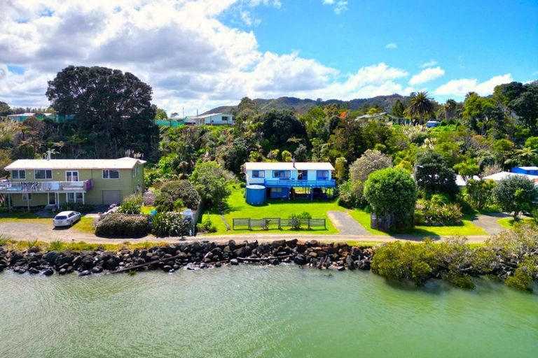 Photo of property in 24 Koutu Beach Road, Opononi, Kaikohe, 0473