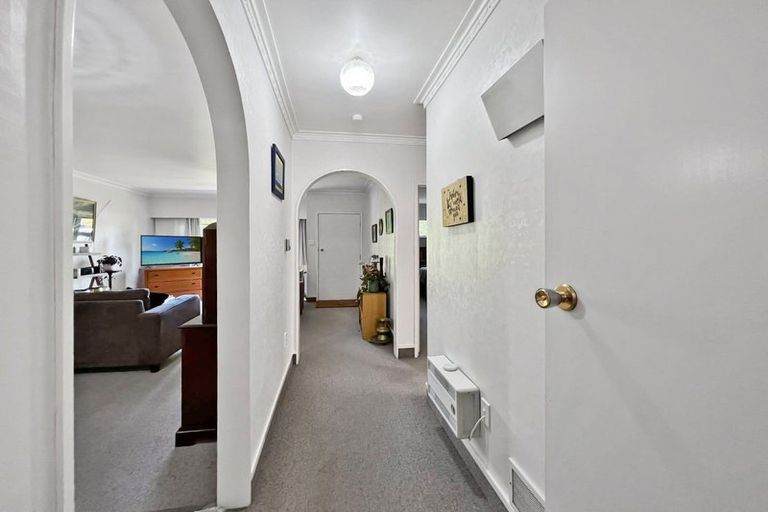 Photo of property in 1/26 Chester Street, Taradale, Napier, 4112