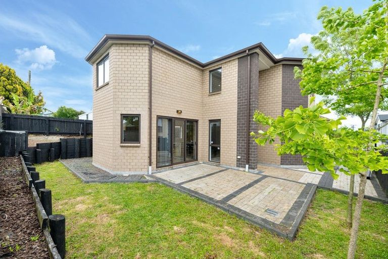 Photo of property in 74b Stamford Park Road, Mount Roskill, Auckland, 1041