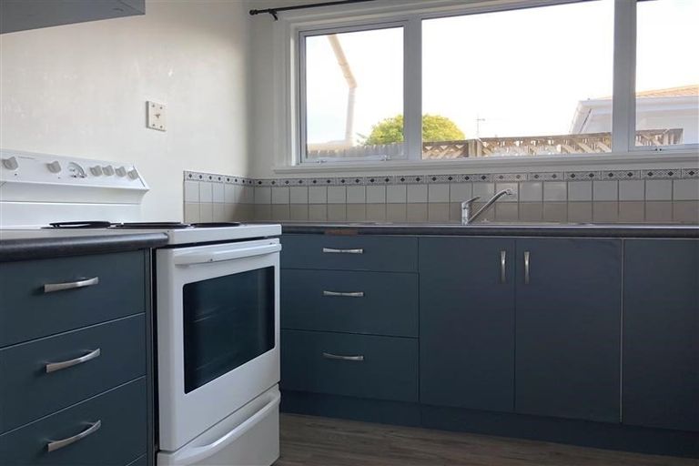 Photo of property in 1/12 Golf Road, Tahunanui, Nelson, 7011