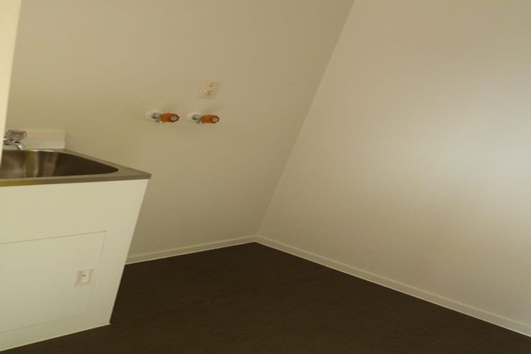 Photo of property in 12 Cedar Crescent, Feilding, 4702